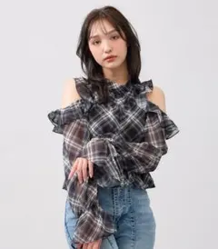 INGNI オフショルダー フリル チェックブラウス