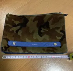 FURLA カモフラージュ クラッチバッグ