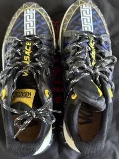 VERSACE Chain Reaction スニーカー ブルー イエロー - メルカリ