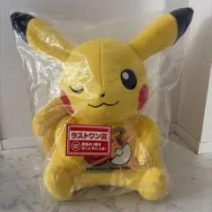 ポケモン 一番くじ 30周年 ラストワン賞 ピカチュウぬいぐるみ - メルカリ