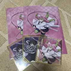 鬼滅の刃　甘露寺蜜璃　伊黒小芭内