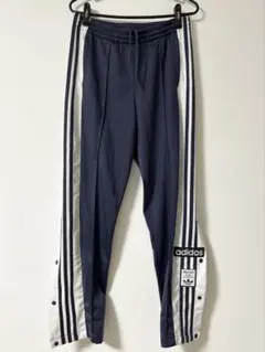 2025年最新】adidas アディブレイクトラックパンツの人気アイテム
