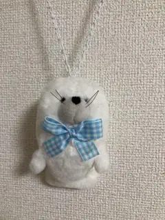 ナイルパーチ　NILE PERCH ネックレス　アクセサリー　あざらしのサムネイル