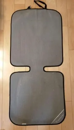 チャイルドシート　パッド　保護マットのサムネイル