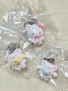 サンリオキャラクターズ　めじるしアクセサリー　ふわふわスノー3個セット