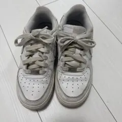 Nike Air ホワイトスニーカー　22センチ