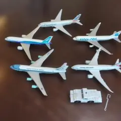 航空機モデルセット 5種＋牽引カーのサムネイル