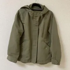 GU オリーブ色 フード付きジャケット
