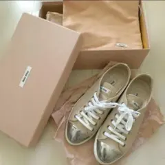 miumiuメタルレザースニーカーのサムネイル
