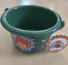 崖の上のポニョ】 イメージトレイ ポニョバケツ ジブリ - メルカリ