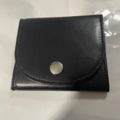 NINA RICCI 黒牛革レザー折りたたみコインケース 新品未使用品