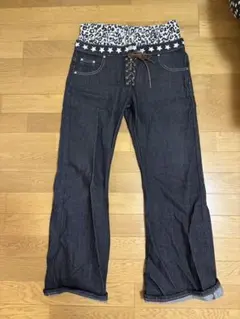 【osrs オシリス】 レースアップ デニムパンツ ヒョウ柄のサムネイル