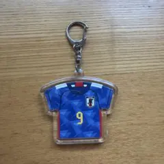 FC東京 33 俵積田晃太 ユニフォーム型キーホルダー - メルカリ