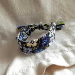 ハンドメイドミサンガ／花・ブルー
