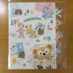 ダッフィー&フレンズ　4ポケットクリアフォルダー