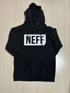 NEFF ブラック フード付きパーカー