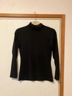 HEATTECH 黒 タートルネック Tシャツ Sサイズ