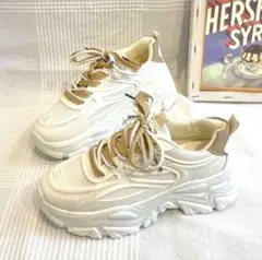 ★厚底スニーカー 韓国 ダッドスニーカー★ホワイト ベージュ 23.5cm