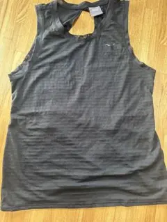 【PUMA】 ブラック タンクトップ バックオープン　L