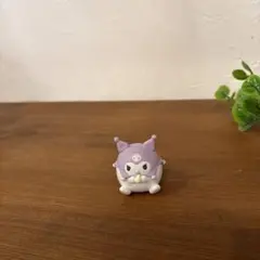 サンリオ　ガチャ たべすぎまして　パステルver. クロミ