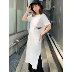 GYDA デザインカットロングTOPSのサムネイル