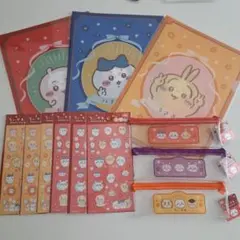 ちいかわ　クリアファイル　ビニールペンポーチ　シール　セット　キャンドゥ