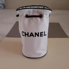 シャネル巾着ポーチ