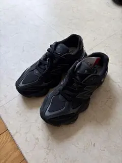 New Balance 9060 ブラック　U906079Eのサムネイル