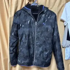 レディース　Puma ￼暖かい裏ボア　リバーシブル　パーカージャケットSサイズ