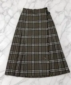 Burberrys 安全ピン付き ロング　プリーツ巻きスカートのサムネイル