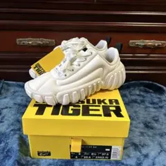 新品　オニツカタイガーDENTIGRE PUFF 2.0サイズ23.5