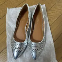 UNITED ARROWS パンプス シルバーのサムネイル