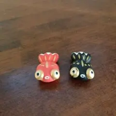 金魚型　陶器　赤と黒 2個セット