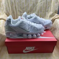 NIKE Shox スニーカー ホワイト 26cm