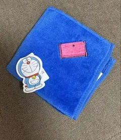 新品タグ付き ドラえもん タオルハンカチ　ハンドタオル　ブルー