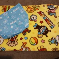 アンパンマン　膝掛け　おむつポーチ　セット