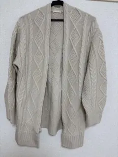 GUウエストマーク紐付きベージュ ケーブルニット カーディガン長袖ポケットありM