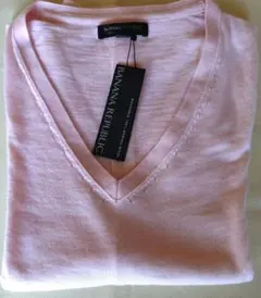 バナナリパブリック　Vネックセーター