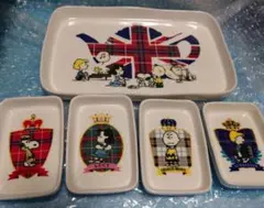 スヌーピー 皿 5枚セット　London　アフタヌーンティーリビング　新品