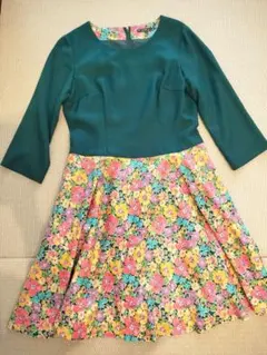 《値下げ》J. Sloane Liberty リバティ 花柄ワンピース Mサイズのサムネイル
