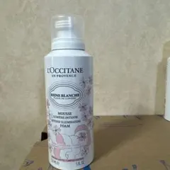 L'OCCITANE レーヌブランシュ イルミネイティングフォームのサムネイル