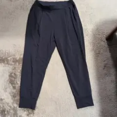 UNIQLOレディースXLサイズエアリズムジョガーパンツネイビー