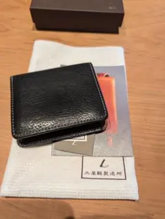熊革三つ折り財布 zica - メルカリ