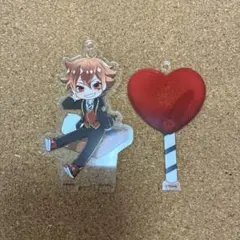 ツイステ　ツインアクリルコレクション　エース　キーホルダー　アクスタ　ハーツ