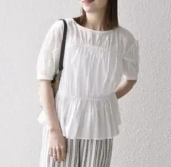 【美品】シップスエニィ　コートリボン　パフスリーブのサムネイル