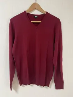 ユニクロ メンズ メリノウール Vネック セーター(Mサイズ)