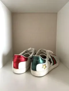 Item thumbnail for item 65f0a5e9-26ec-4e9e-8443-f6ee9d9105cb