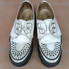 Item thumbnail for item dc4b47f9-c6e1-4acc-b2cc-245f60ec80a5