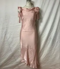 再値下げ、ピンク サテン ドレス、リボン付き、Rosaのドレス、未使用品、