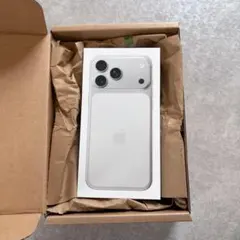 未開封 iPhone 17 ProMax 256GB シルバー SIMフリー - メルカリ